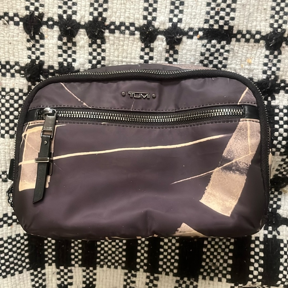 TUMI Voyageur Makeup Toiletry bag